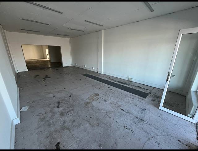 181M² RETAIL TO LET IN PARKLANDS